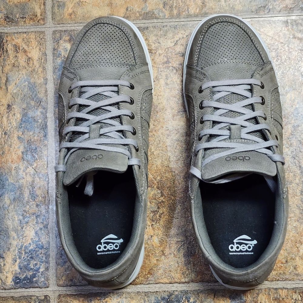 ABEO LITE Mens Sz 10.5 Cort Shoes  Athletic Fashion Grey-Spice